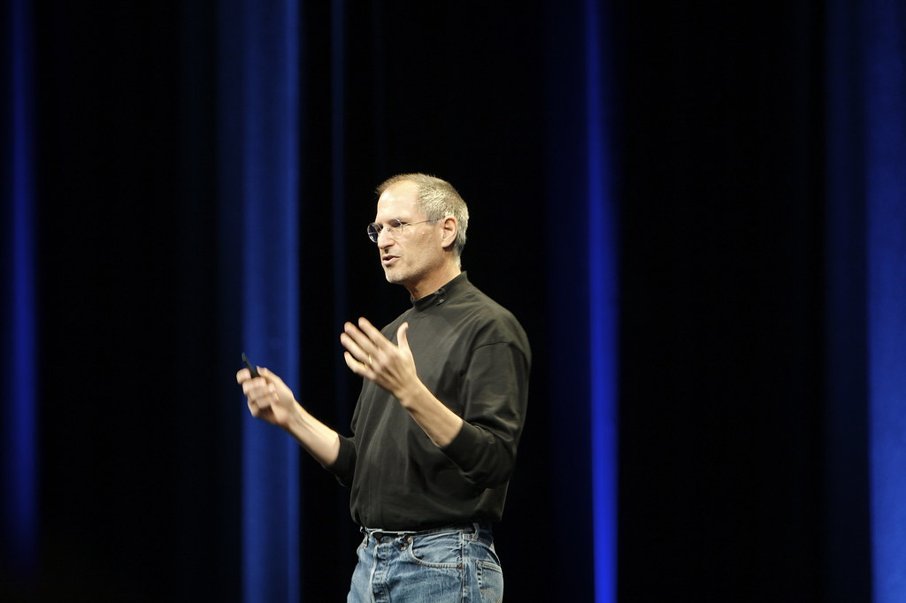 10 astuces indispensables pour pitcher comme Steve Jobs